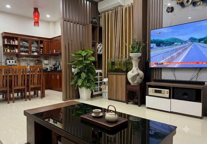 NHÀ ĐẸP CC- GIÁ TỐT -Bán Căn Góc Tại 114, Đường Nguyễn Lam, Phường Phúc Đồng, Quận Long Biên, Hà Nội (Gần ngay ngã tư Chu huy Mân)