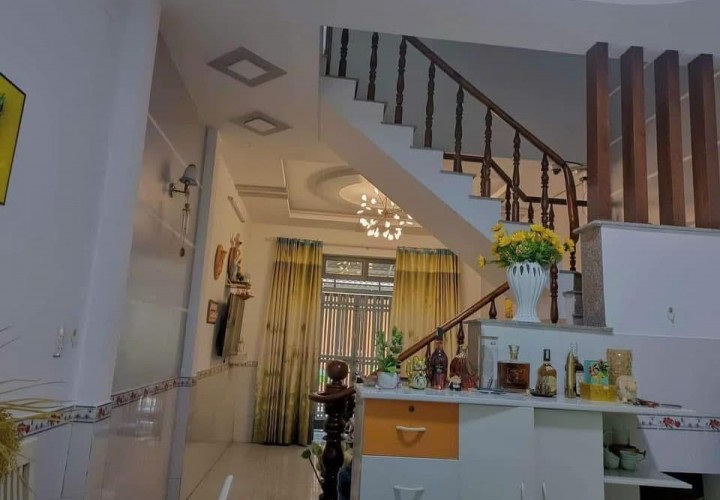 NHÀ CHÍNH CHỦ - GIÁ TỐT CẦN BÁN NHANH CĂN NHÀ Tại huyện Bình Chánh, TPHCM