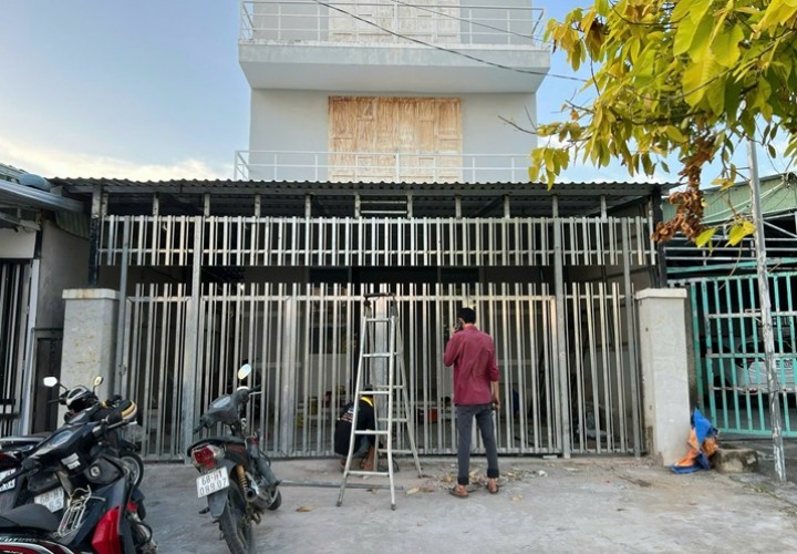 NHÀ YẾN ĐẸP – GIÁ TỐT – CHÍNH CHỦ CẦN BÁN TẠI số 24 Đường Lê Hồng Phong, Phường Pháo Đài, TP Hà Tiên