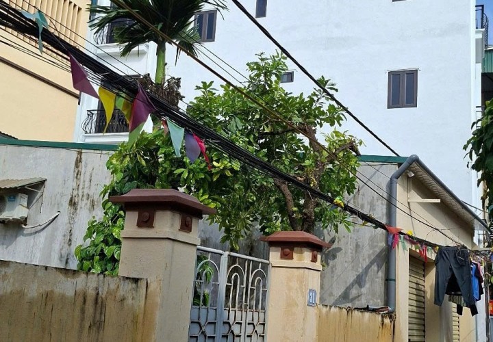 HOT HOT NHÀ ĐẸP- GIÁ TỐT CHÍNH CHỦ CẦN BÁN NHANH nhà 5 tầng CHÍNH CHỦ – TRONG KĐT HINODE - HÀ NỘI