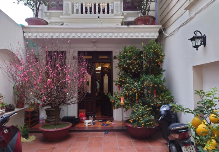 HOT NHÀ ĐẤT ĐẸP- GIÁ TỐT CẦN BÁN NHANH BIỆT THỤ SÂN VƯỜN khu phố ẩm thực Đảo Ngọc Ngũ Xá P.Trúc Bạch