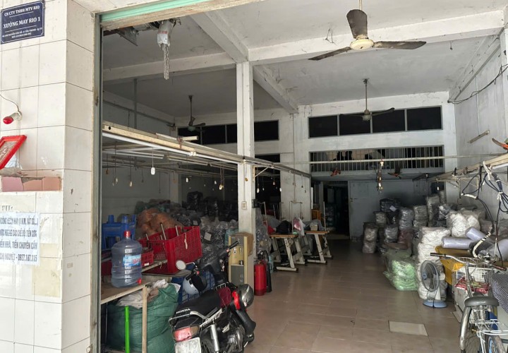NHÀ ĐẸP – GIÁ TỐT  – CHÍNH CHỦ CẦN BÁN Tại 98-100, Phố Nguyễn Văn Tố, Phường Tân Thành, Q.Tân Phú, HCM