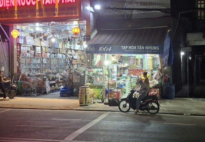 CHÍNH CHỦ BÁN NHÀ DÃY TRỌ MẶT TIỀN ĐƯỜNG KINH DOANH BUÔN BÁN SẦM UẤT Tại P.AN PHÚ, Thuận An, Bình Dương
