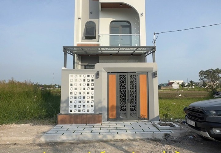 NHÀ ĐẸP – GIÁ TỐT – CHÍNH CHỦ CẦN BÁN NHÀ MỚI XÂY VỊ TRÍ ĐẮC ĐỊA Xã Phước Vân  Cần Đước, Long an