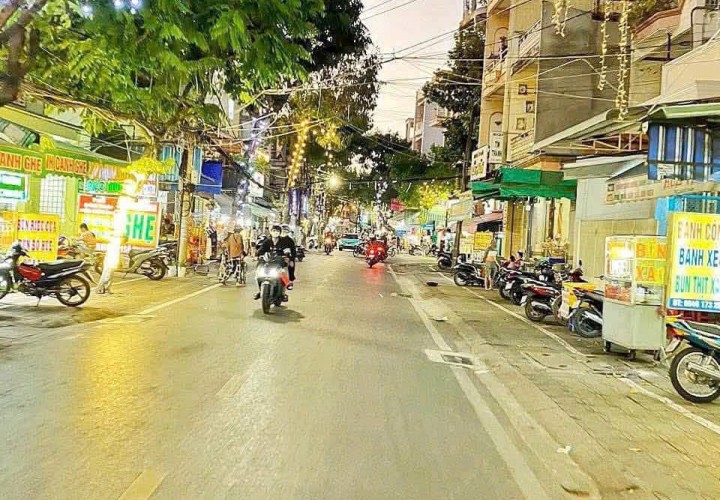 NHÀ ĐẸP – GIÁ TỐT – CHÍNH CHỦ CẦN BÁN NHÀ Mặt tiền Đường Đề Thám, P.An Cư, Q.Ninh Kiều, Cần Thơ – 5,48 Tỷ