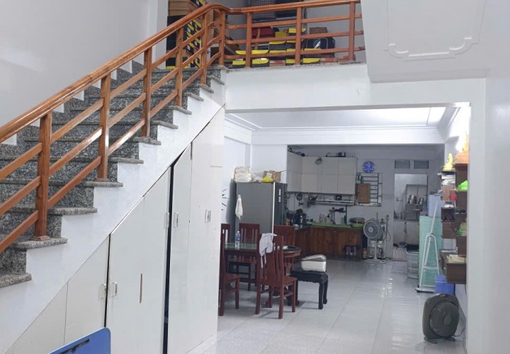 NHÀ ĐẸP – GIÁ TỐT – CHÍNH CHỦ CẦN BÁN NHANH CĂN NHÀ 3 TẦNG TẠI TT. Vĩnh Lộc, H. Vĩnh Lộc,  Thanh Hóa