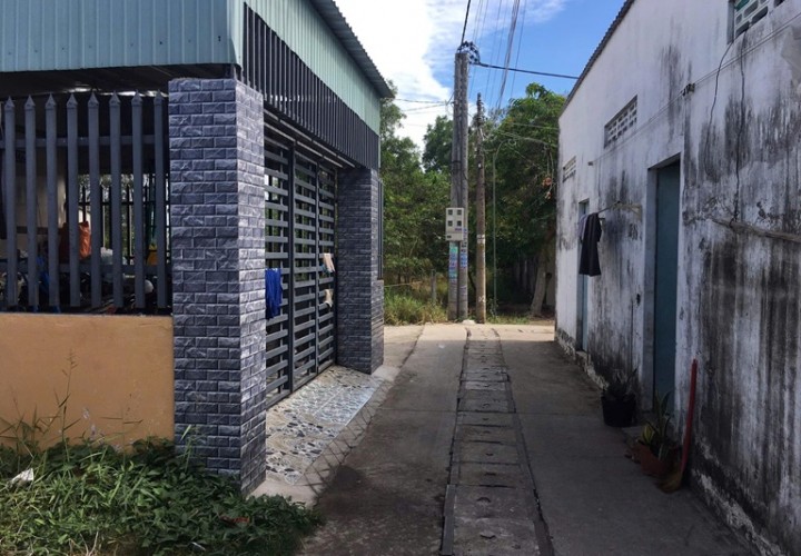 HOT !!! CHÍNH CHỦ CẦN BÁN NHANH LÔ ĐẤT GIÁ TỐT TẠi Hẻm 77, Đường Dương Bạch Mai, Thị trấn Long Điền