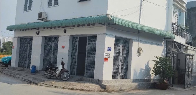 NHÀ ĐẸP - GIÁ TỐT - Cần Bán Nhanh Căn Nhà Góc 2 Mặt Tiền Đường Nhựa 8m Tại Quận Bình Tân, TP HCM