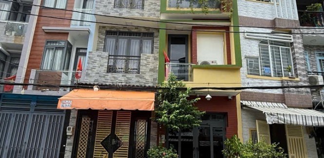 HOT HOT– CHÍNH CHỦ CẦN BÁN NHÀ MỚI ĐẸP - Ô TÔ ĐẬU CỬA TẠI Phường 10, Quận 4, Tp Hồ Chí Minh