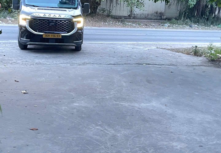 HOT HOT -  CẦN BÁN VÀ CHO THUÊ  2 NHÀ LIỀN KỀ, MẶT BẰNG 200m P. Quảng Thịnh , TP. Thanh Hóa, T.Thanh Hóa