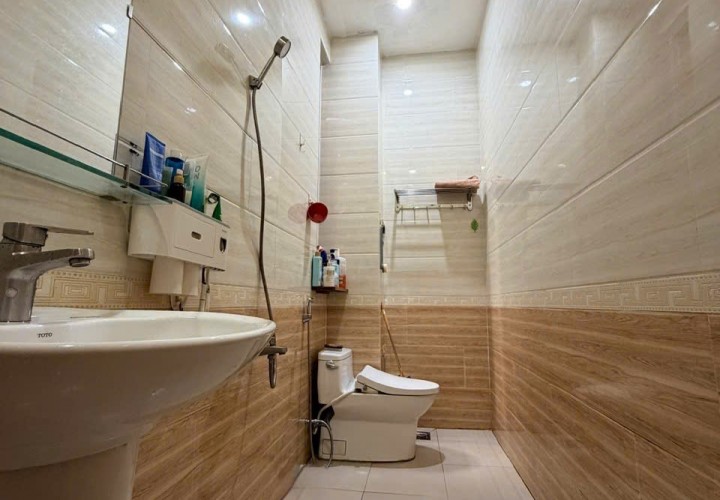 NHÀ ĐẸP - GIÁ TỐT CHÍNH CHỦ CẦN BÁN NHANH  NHÀ TẠI TP DĨ AN Bình Dương CŨ ( TPHCM MỚI )