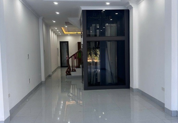 NHÀ ĐẸP – GIÁ TỐT  – CHÍNH CHỦ CẦN CHO THUÊ Tại Đường Hoà Bình, P. Yên Nghĩa, Hà Đông, Hà Nội