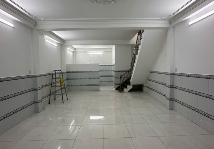 GIÁ TỐT - CHÍNH CHỦ Cần Bán Nhanh Căn Nhà  Mặt Tiền Hẻm Xe Hơi 6m  Tại Quận Bình Tân, TP HCM