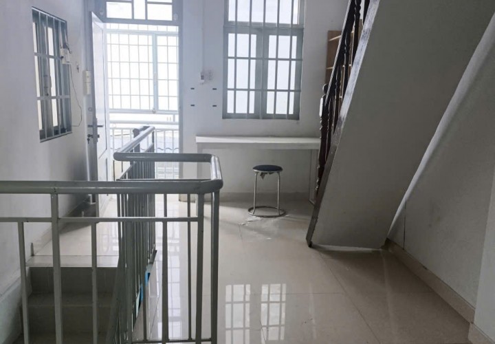 NHÀ VỊ TRÍ ĐẸP- GIÁ TỐT CẦN CHO THUÊ NHANH căn nhà tại quận Bình Thạnh, TPHCM