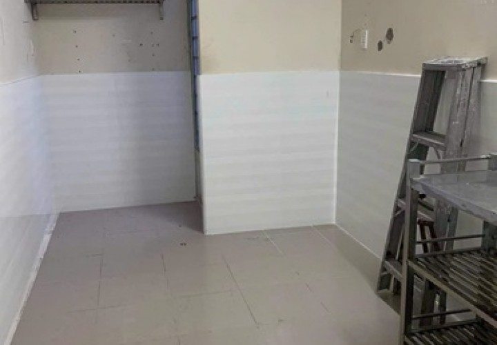 GIÁ TỐT - CHÍNH CHỦ Cần Bán Nhanh Căn Nhà Nhỏ 12m2  Sát Bờ Kè Hoàng Sa Vị Trí Tại Quận 3, TP HCM