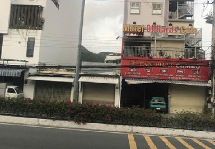 Sở Hữu Ngay Căn Nhà Vị Trí Đắc Địa  Mặt Tiền Đường 2/4 phường Vĩnh Hoà, gần Bến Xe Phía Bắc