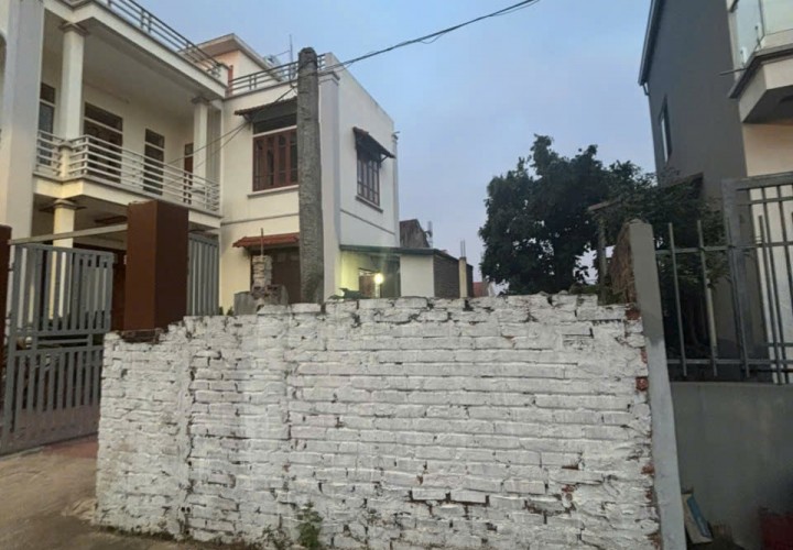 ĐẤT ĐẸP- GIÁ TỐT CẦN BÁN NHANH lô đất 3 mặt thoáng tiềm năng tại huyện Hoài Đức, Tp Hà Nội