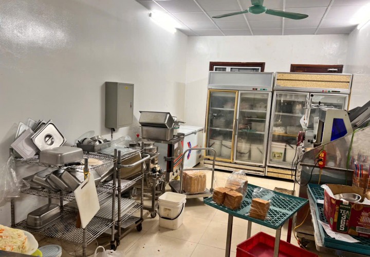 NHÀ ĐẸP- GIÁ TỐT CẦN BÁN NHANH căn nhà dòng tiền kinh doanh tại quận Ba Đình, TP Hà Nội