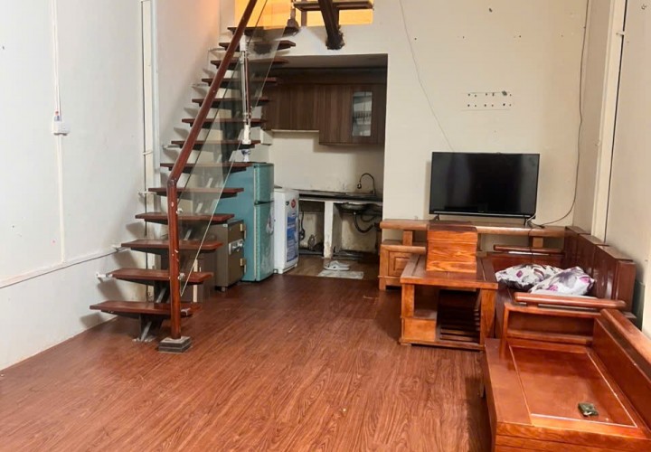 HOT HOT CHÍNH CHỦ CẦN BÁN NHANH căn nhà vị trí đẹp tại quận Đống Đa, TP Hà Nội