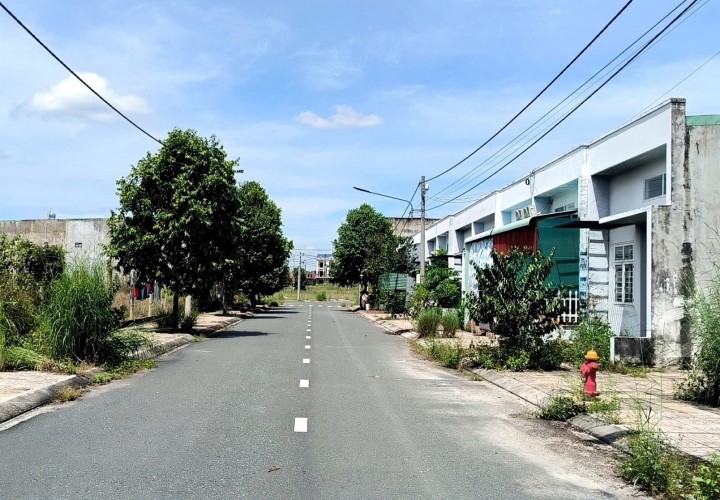 NHÀ VỊ TRÍ ĐẸP - GIÁ TỐT - BÁN GẤP NHÀ Ở XÃ HỘI PHÚC HƯNG GOLDEN