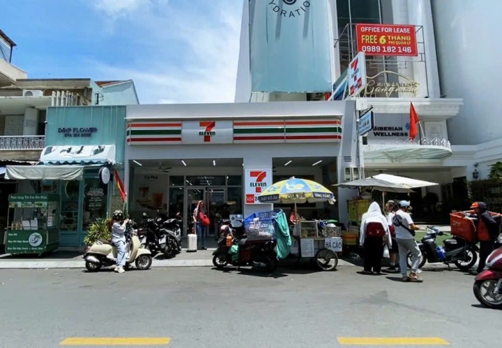 VỊ TRÍ ĐẮC ĐỊA - Chính Chủ Bán Nhà Mặt Tiền Đường 25 27 Nguyễn Khắc Nhu, P Cô Giang, Quận 1, HCM