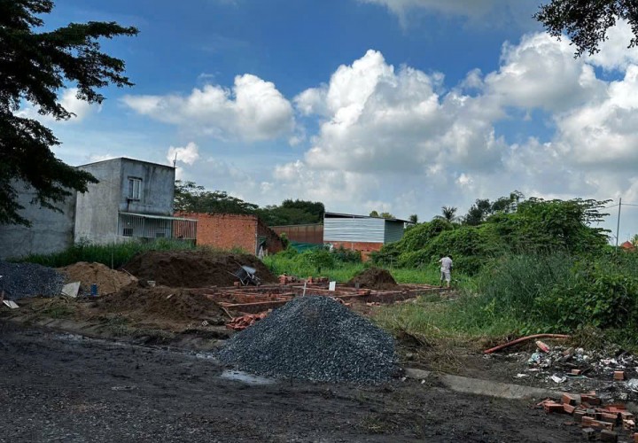 CẦN BÁN ĐẤT NỀN Chợ Rạch Kiền Tại Đường Đinh Đức Thiện, Xã Long Hòa, Huyện Cần Đước, Long An.