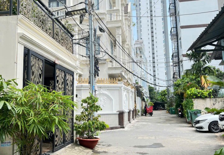 NHÀ ĐẸP – GIÁ TỐT – CHÍNH CHỦ CẦN BÁN Căn Nhà Nằm Kế Bên Khu Lacasa tại Phường Phú Thuận, Quận 7