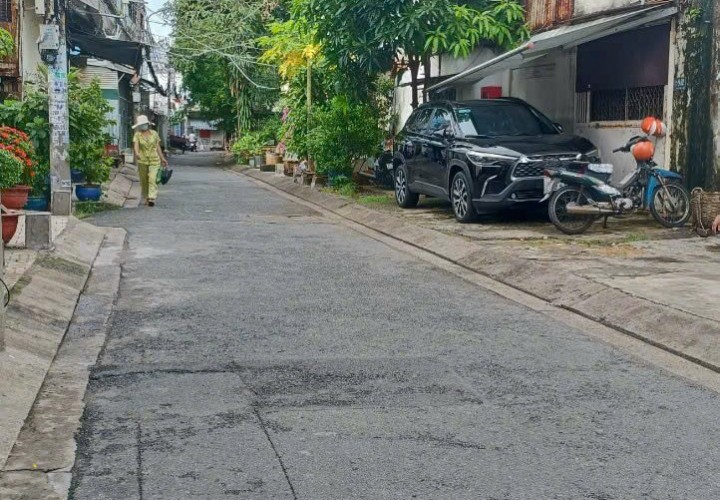 HOT HOT - CẦN BÁN CĂN NHÀ  VỊ TRÍ ĐẮC ĐỊA HẺM LÊ QUANG SUNG Phường 6, Quận 6, HCM