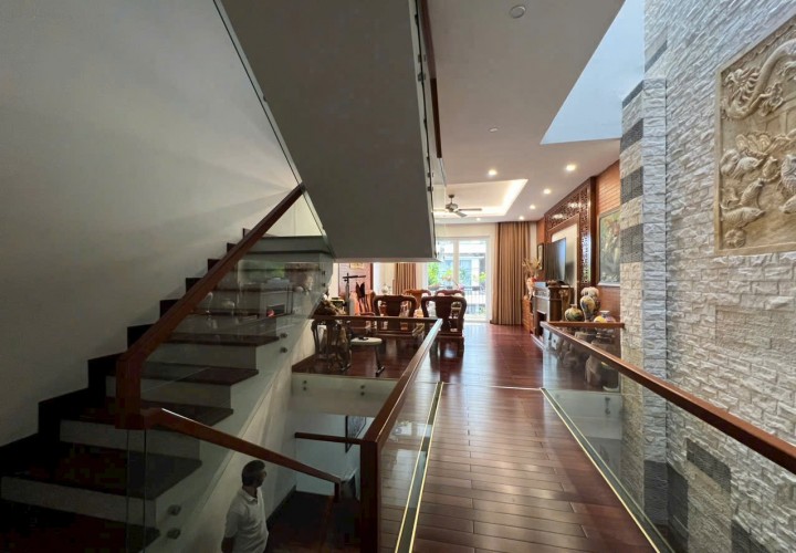 NHÀ ĐẸP - GIÁ TỐT - NHANH TAY SỞ HỮU NGAY CĂN NHÀ MẶT TIỀN Đường Trần Đức Thông, Sơn Trà, Đà Nẵng