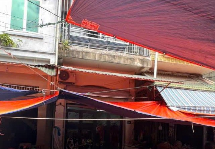 NHÀ ĐẸP – GIÁ TỐT –CẦN Bán Nhà Mặt Ngõ Chợ Ga Trung Tâm  Số 16, phường Lê Lợi, TP. Vinh, Nghệ An