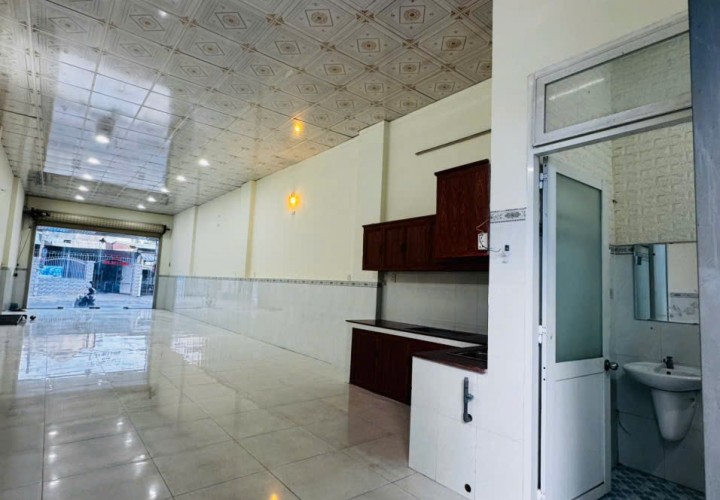 NHÀ ĐẸP - GIÁ TỐT BÁN CĂN NHÀ SỔ HỒNG RIÊNG 2 MĂT TRƯỚC SAU NỞ HẬU Phường Trảng Dài, Biên Hòa