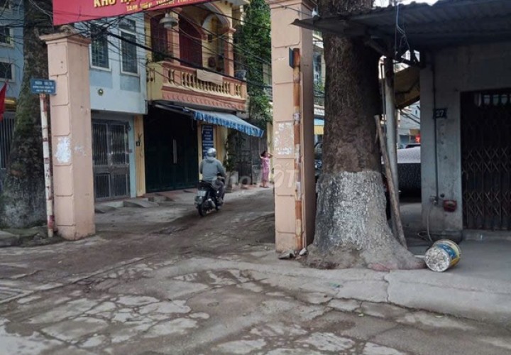 LÔ ĐẤT VỊ TRÍ ĐẸP- ĐẦU TƯ LÀ SINH LỜI CẦN BÁN NHANH NHÀ ĐẤT VỊ TRÍ ĐẸP tại phường Thanh Liệt, huyện Thanh Trì, Tp Hà Nội