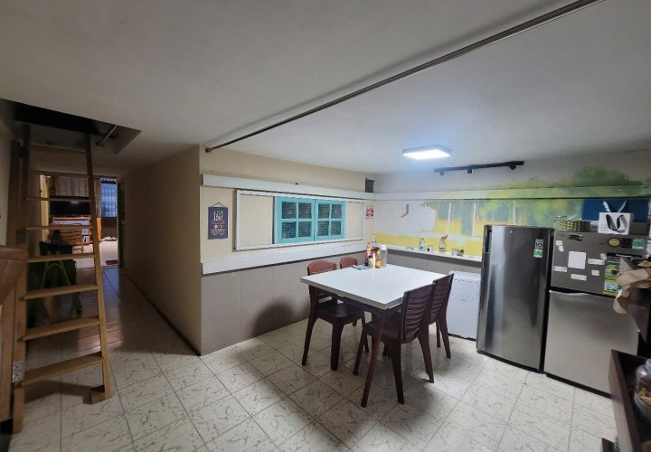 NHÀ ĐẸP – GIÁ TỐT -CHỈ 6,5 TỶ SỞ HỮU NGAY CĂN HỘ LẦU 1 TRUNG TÂM Số 49D Trần Hưng Đạo, P.5, Q.5, HCM