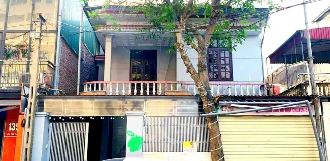 HOT HOT HOT -CHÍNH CHỦ BÁN CĂN NHÀ 2 TẦNG MẶT TIỀN Tại Võ Thị Sáu, Trường Thi, T.P. Vinh, Nghệ An