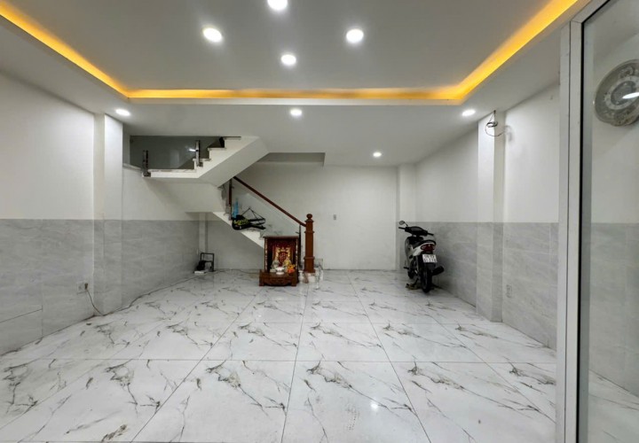 NHÀ ĐẸP- GIÁ ĐẦU TƯ CẦN BÁN NHANH CĂN NHÀ tại Phường 7, Quận Bình Thạnh