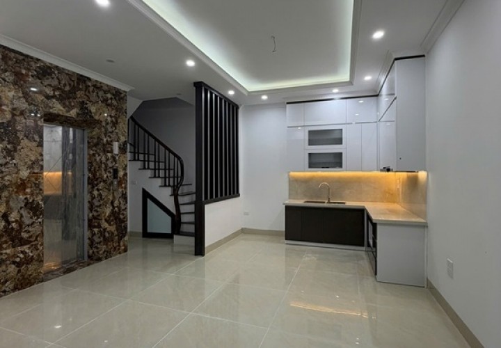 Nhanh tay sở hữu nhà riêng siêu phẩm khu vực Trần Duy Hưng, Trung Hòa, Cầu Giấy, Hà Nội